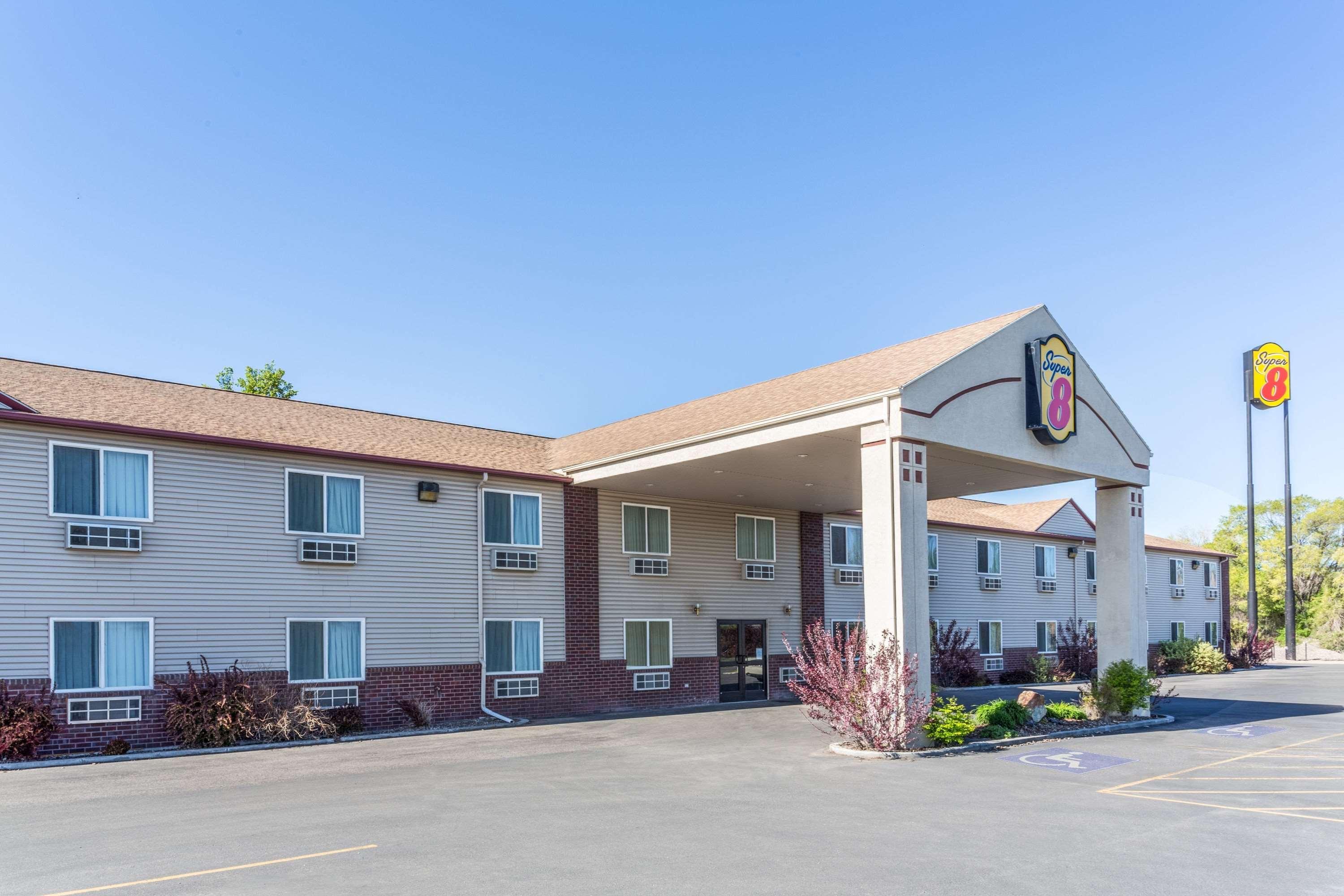 Super 8 By Wyndham Super 8 Blackfoot Exterior foto